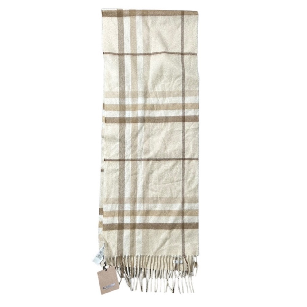 NWT Burberry TARTAN GIANT CASHMERE SCARF IN BEIGE,WHITE ( DEFECT) - Picture 2 of 9